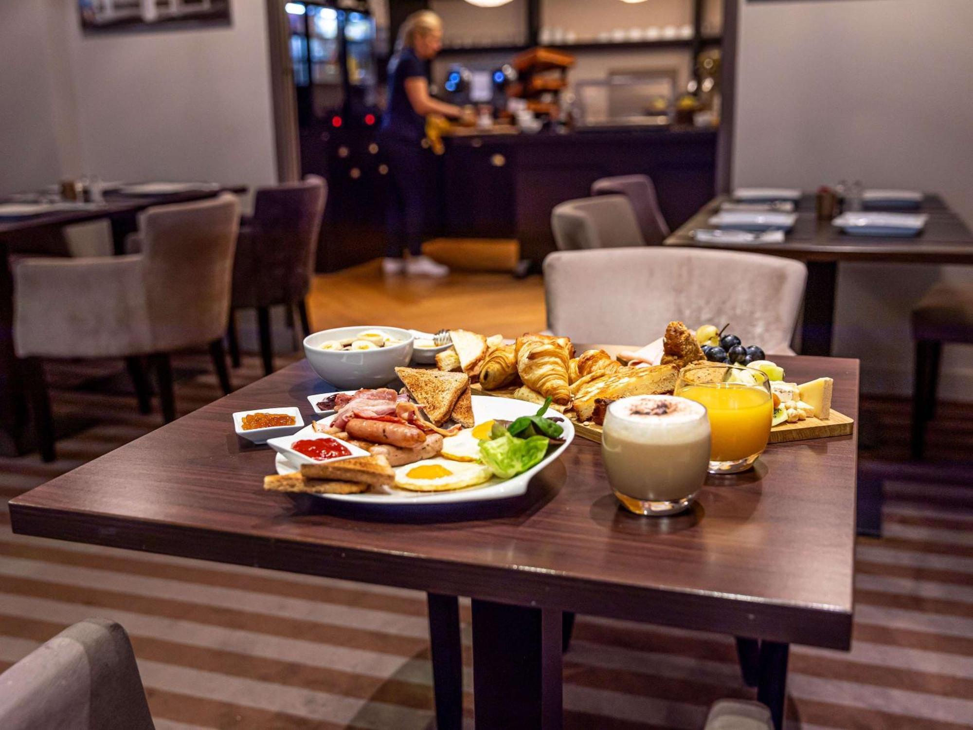 Mercure Paris Saint Cloud Hippodrome Εξωτερικό φωτογραφία